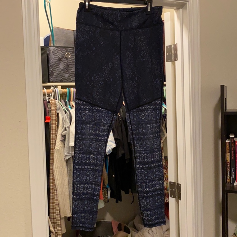 Blue Patterned Leggings